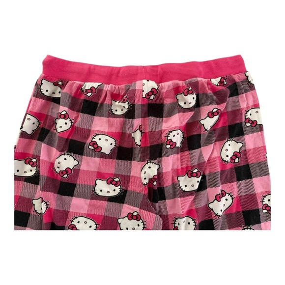 Hello Kitty Checkered Pink and Black Capri Pajama Bottoms - Picture 2 of 7